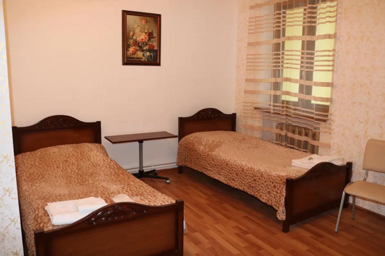 Hotel 333 Yerevan Ngoại thất bức ảnh