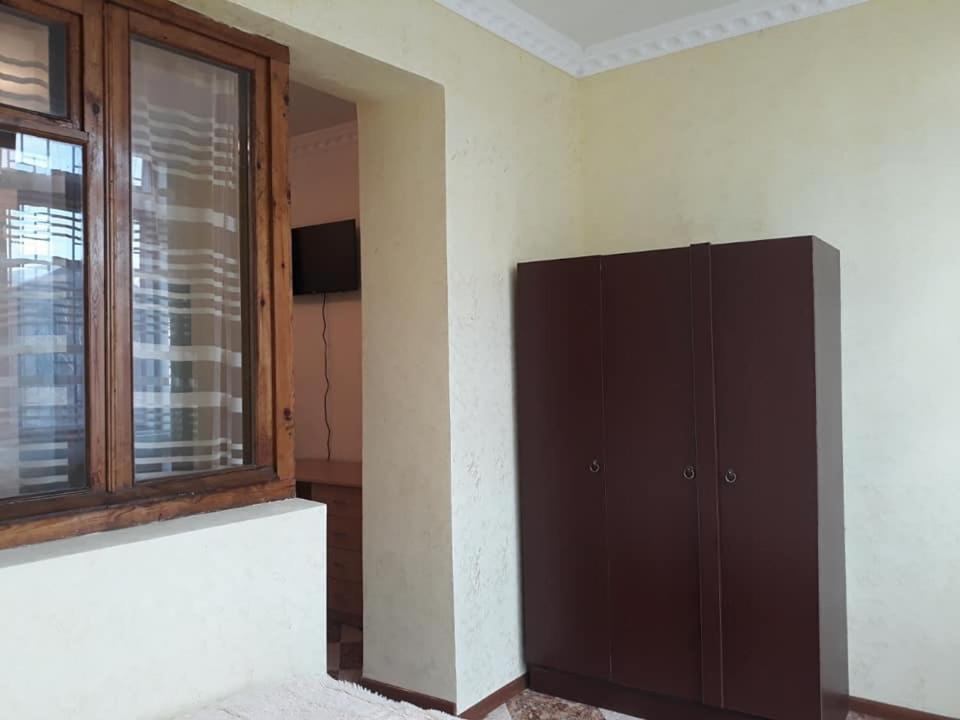 Hotel 333 Yerevan Ngoại thất bức ảnh