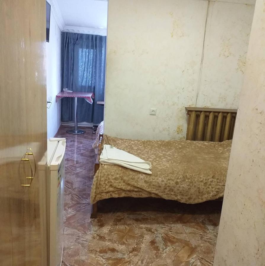 Hotel 333 Yerevan Ngoại thất bức ảnh