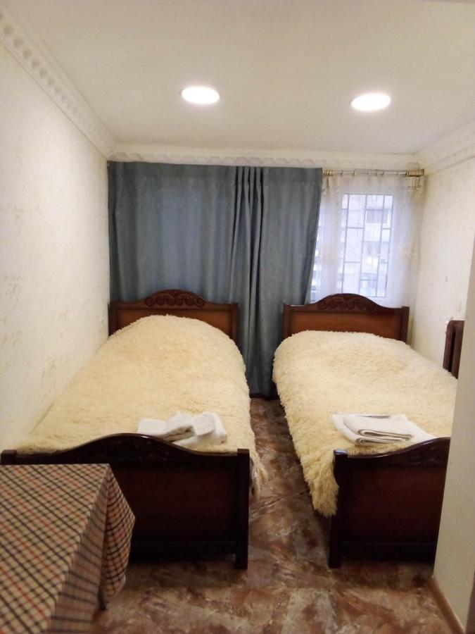 Hotel 333 Yerevan Ngoại thất bức ảnh