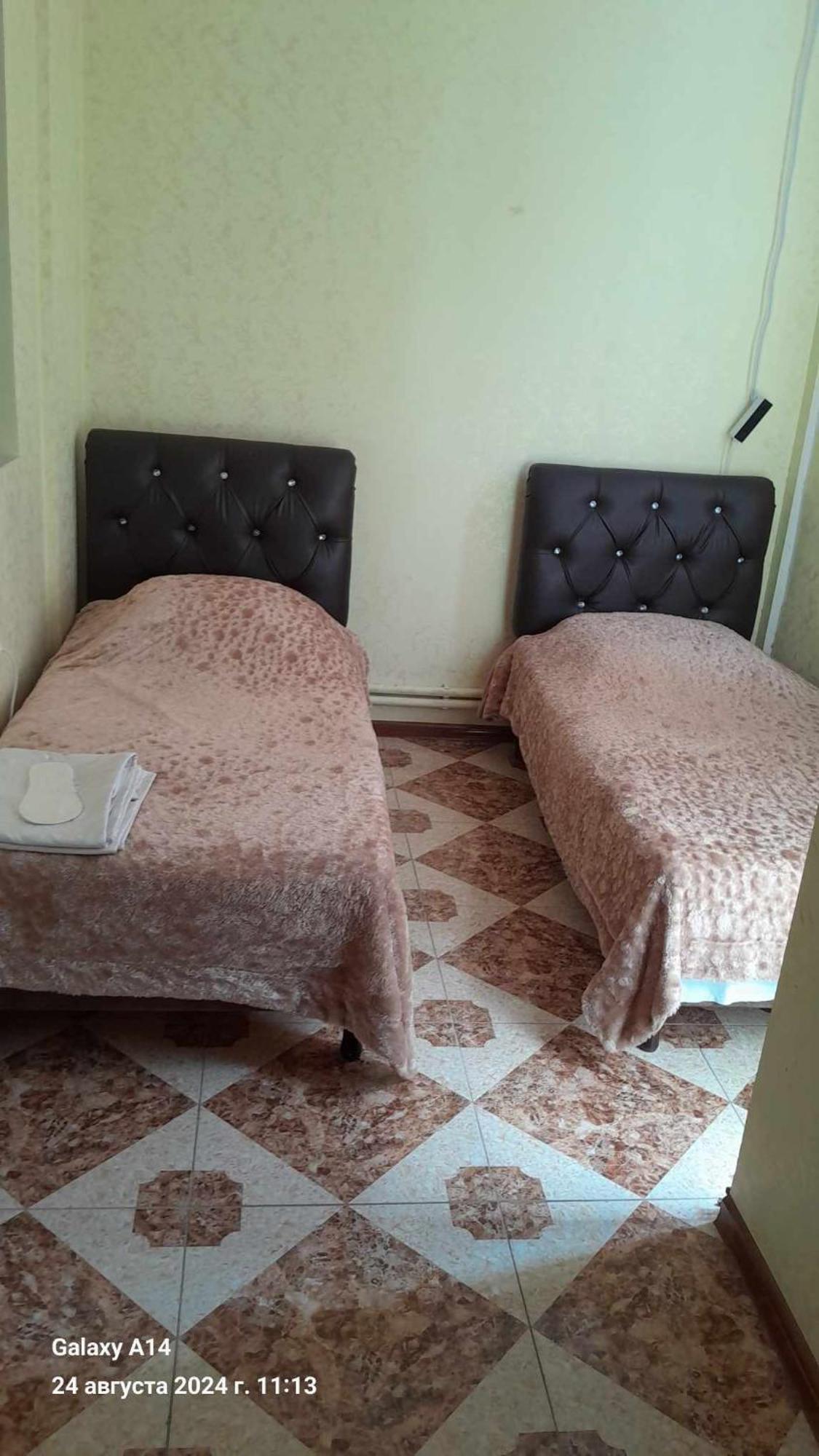 Hotel 333 Yerevan Ngoại thất bức ảnh